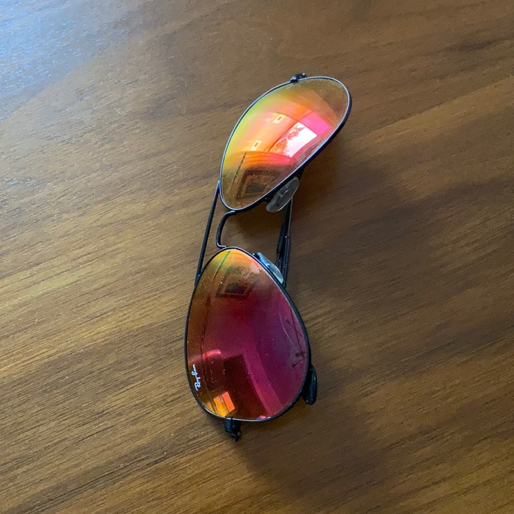 Rayban Maroon Lenses Aviator. Size large